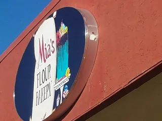 Mia's Flour Bakery