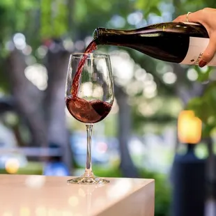 red wine pouring