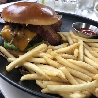 G&V Burger