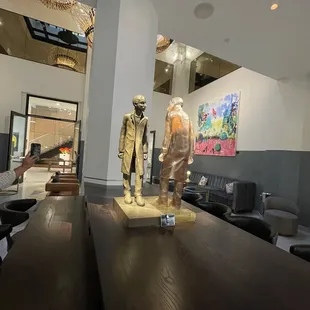 "The Duel" glass sculpture