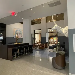 Lounge leading to the gallery