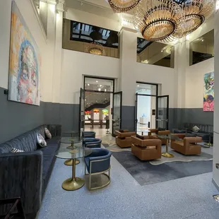 Lounge leading to gallery