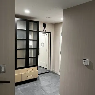 Looking towards the exit door!..