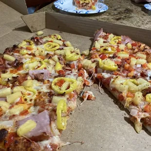 Hawaii pie-o pizza