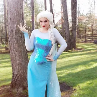 Invite our Ice Queen to your next birthday or event!