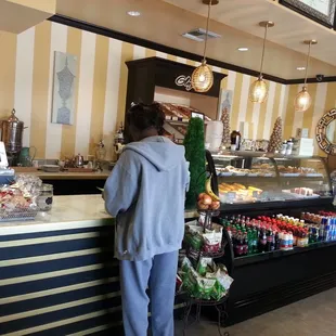 sushi and sashimi, interior