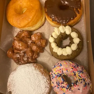 I asked for a 1/2 dozen of random flavors