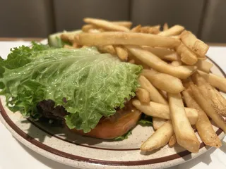 Velvet Grill & Creamery