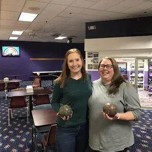 Duck pin bowling balls = adorbs!