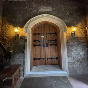 the entrance to the castle
