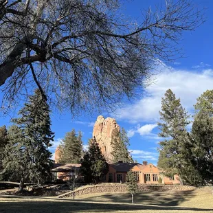 The Pink House and the Beautiful Red Rocks!