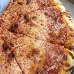 Cheese pizza