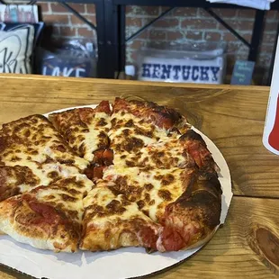 Pepperoni pizza