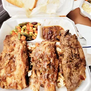 Quite possibly the best ribs I&apos;ve had in my life. Ssshhhh. Don&apos;t tell my Husband.