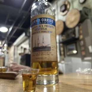 Poorly designed bottle full of &quot;puffery&quot; and a big burn.