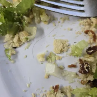I found a hair in my salad