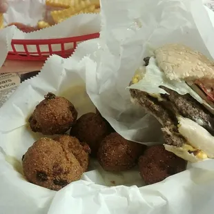 a hamburger and fried tater tots