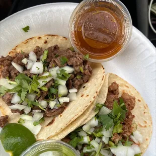 Tacos were bomb the salsa was spicy and the guacamole had a lot flavor. Better then some tacos in San Diego for sure.
