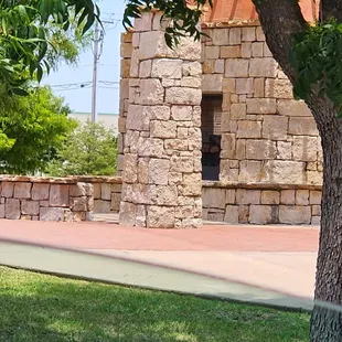 The "firepit" area I saw.