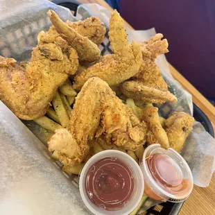 Wing basket