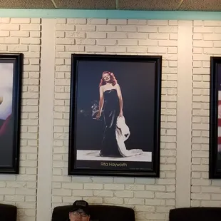 Cool vintage photos.