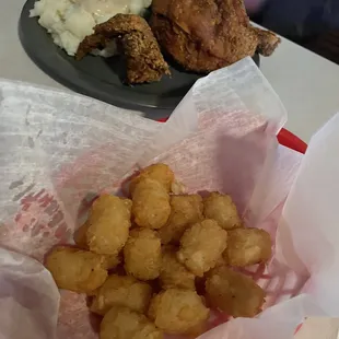 3 piece fried chicken dinner and tots