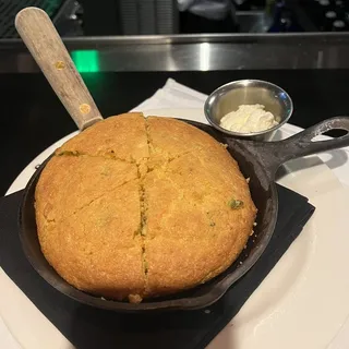 Iron Skillet Cornbread