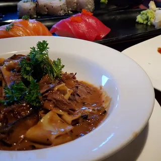 Avocado Shrimp Roll*