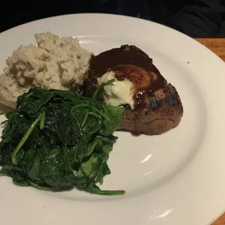 Hickory Grilled Tenderloin Filet*