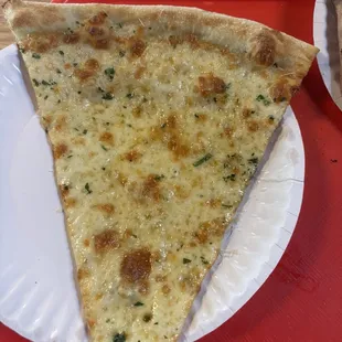 Garlic pizza