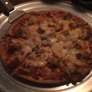 Sausage and mushroom 9" pizza