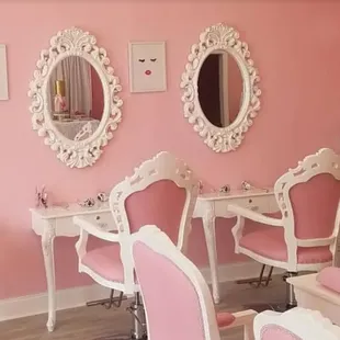 Glitter &amp; Glitz Kids Spa