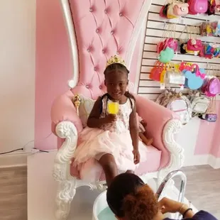 Glitter &amp; Glitz Kids Spa