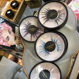 More amazing eyelashes