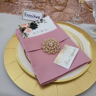 Table setting!!!