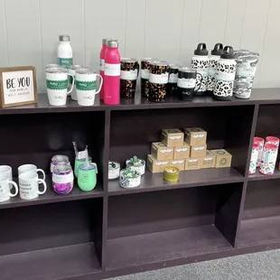 Coffee and tea cups and mugs