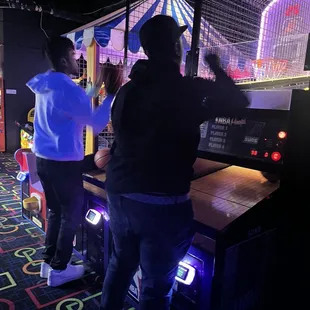 GLO Mini Golf