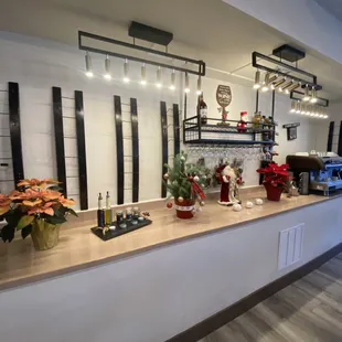 Wine and Beer coming soon !
