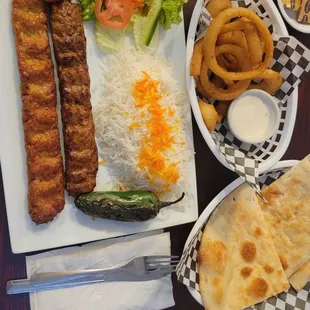 Beef &amp; chicken kabob plate
