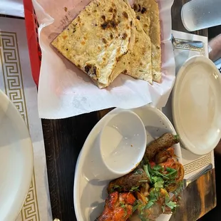 Globe mixed grill and garlic naan