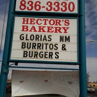 a sign for hector's bakery