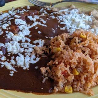 Enchiladas de Mole