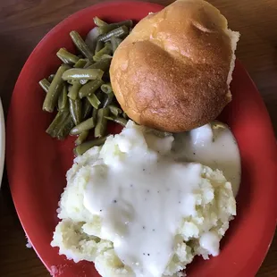 My buddy sides that's came with his chicken fried steak.. He said mashed potatoes tasted homemade