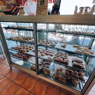 Bread, pastries, etc.