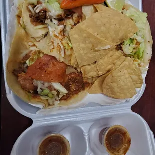 3 Pollo Tacos