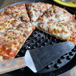 Original crust pizza