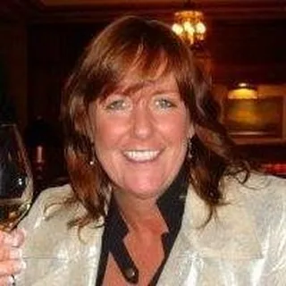 Sandie R.