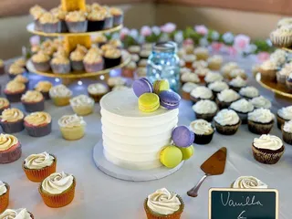 Hello Cakery & Macarons