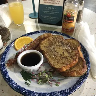 French toast w bacon