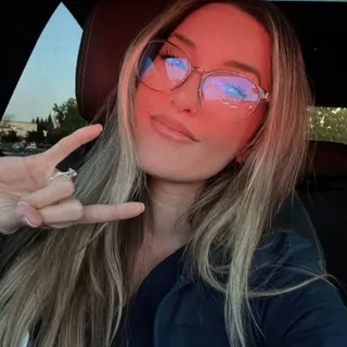 Erin B.